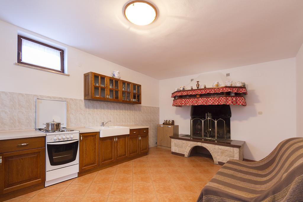 לאבין Apartments Rajkovic חדר תמונה