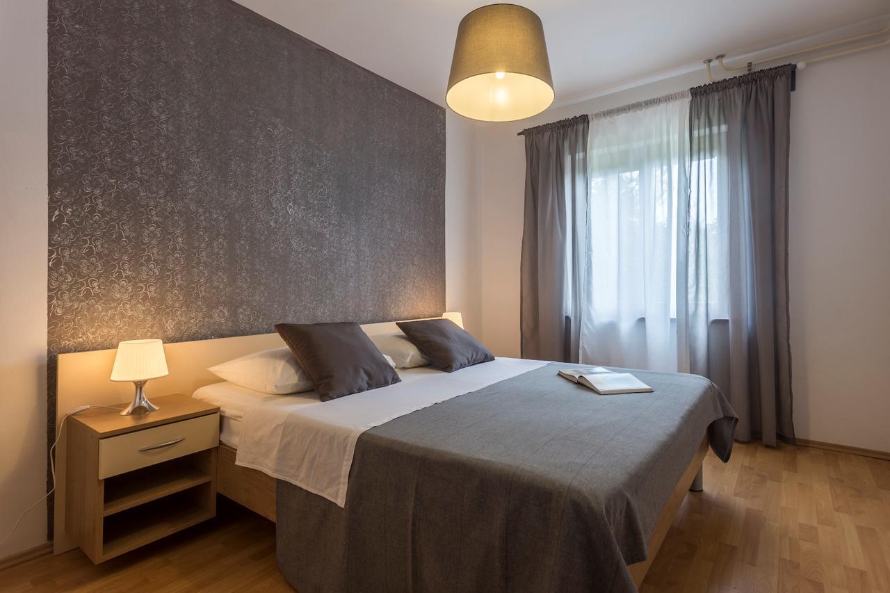 לאבין Apartments Rajkovic מראה חיצוני תמונה